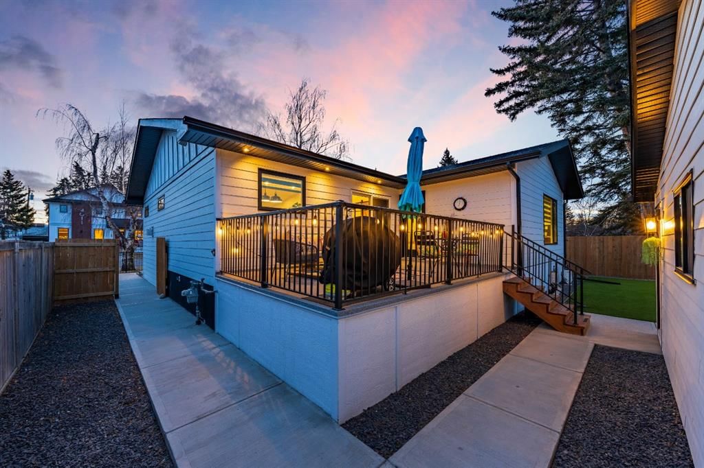 4008 5 Avenue SW, Calgary — photo 4 of 50
