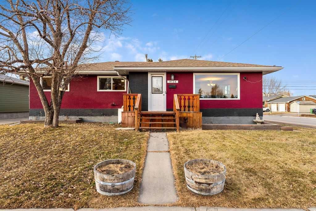 9136 Allison Drive SE, Calgary — photo 3 of 49