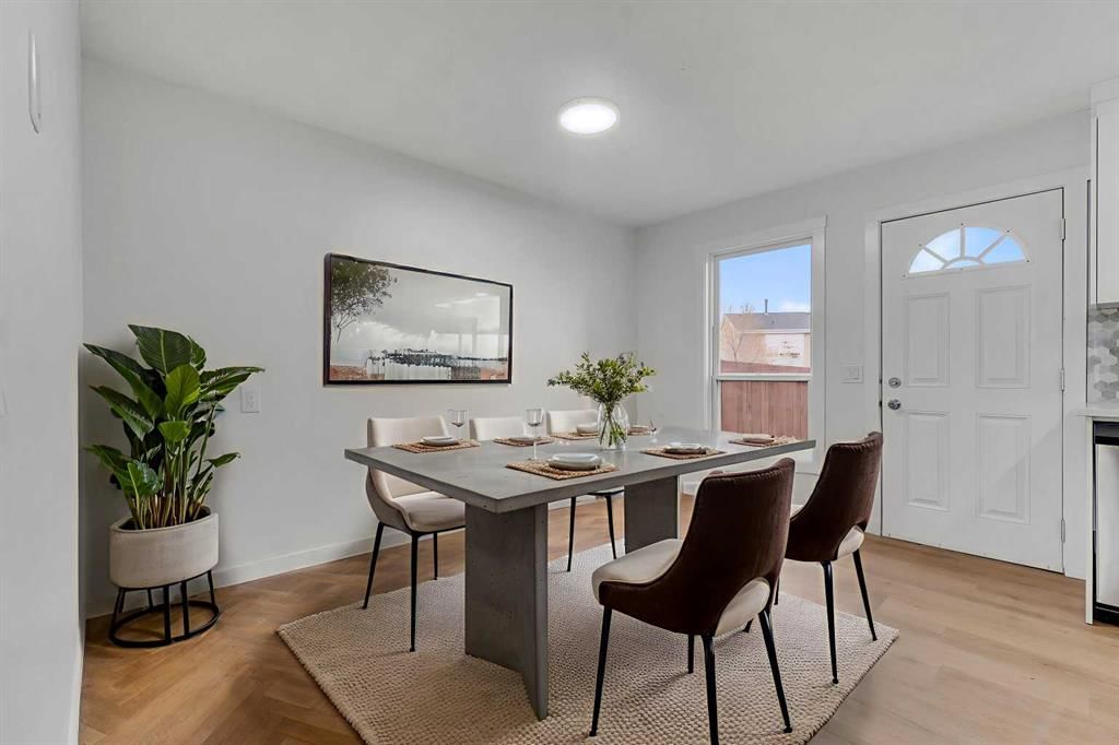 63 Penworth Close SE, Calgary — photo 2 of 35