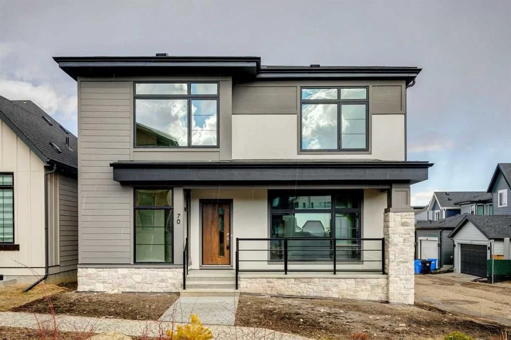 70 Treeline Gardens SW, Calgary — main listing photo