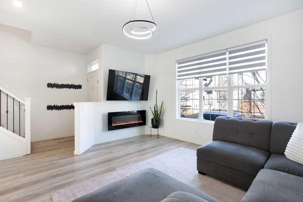 247 Cranford Way SE, Calgary — photo 4 of 35