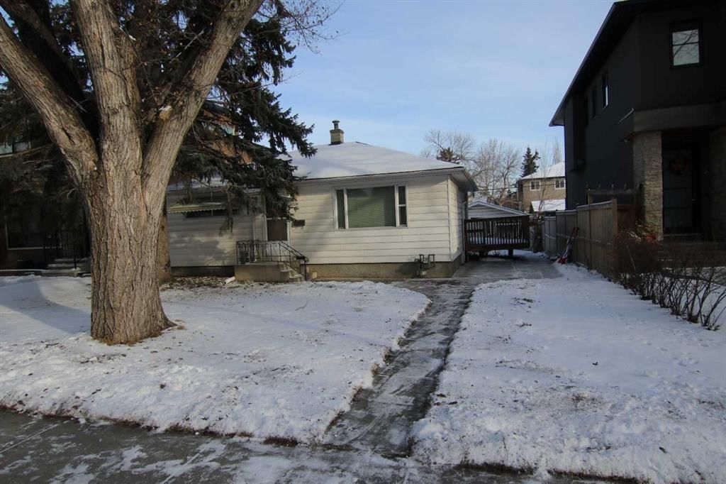 4008 2 Street NW, Calgary — main listing photo