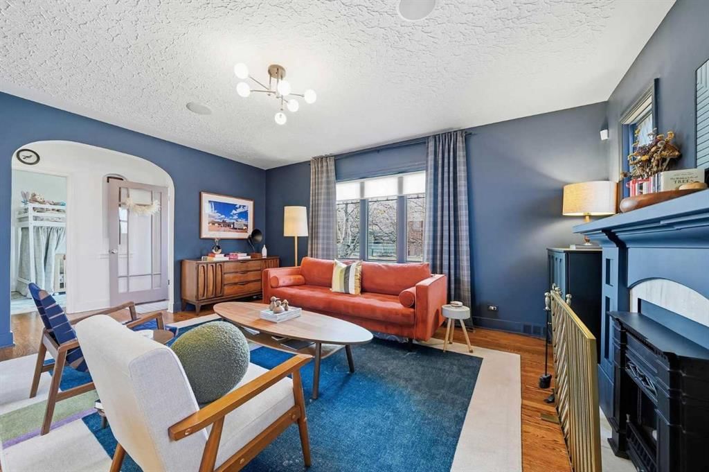 3020 14 Street SW, Calgary — photo 3 of 42