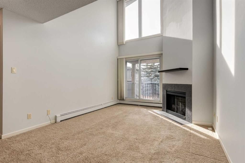 632, 6400 Coach Hill Road SW, Calgary — photo 3 of 21
