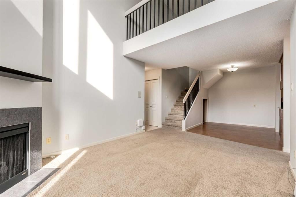 632, 6400 Coach Hill Road SW, Calgary — photo 5 of 21