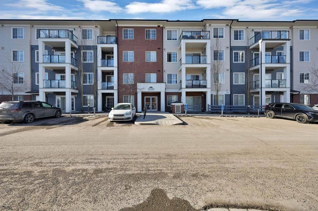 2301, 298 sage meadows Park NW, Calgary — photo 2 of 33