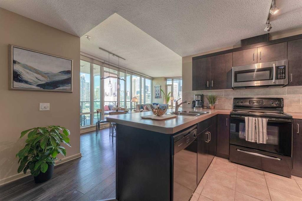 901, 1410 1 Street SE, Calgary — photo 4 of 25