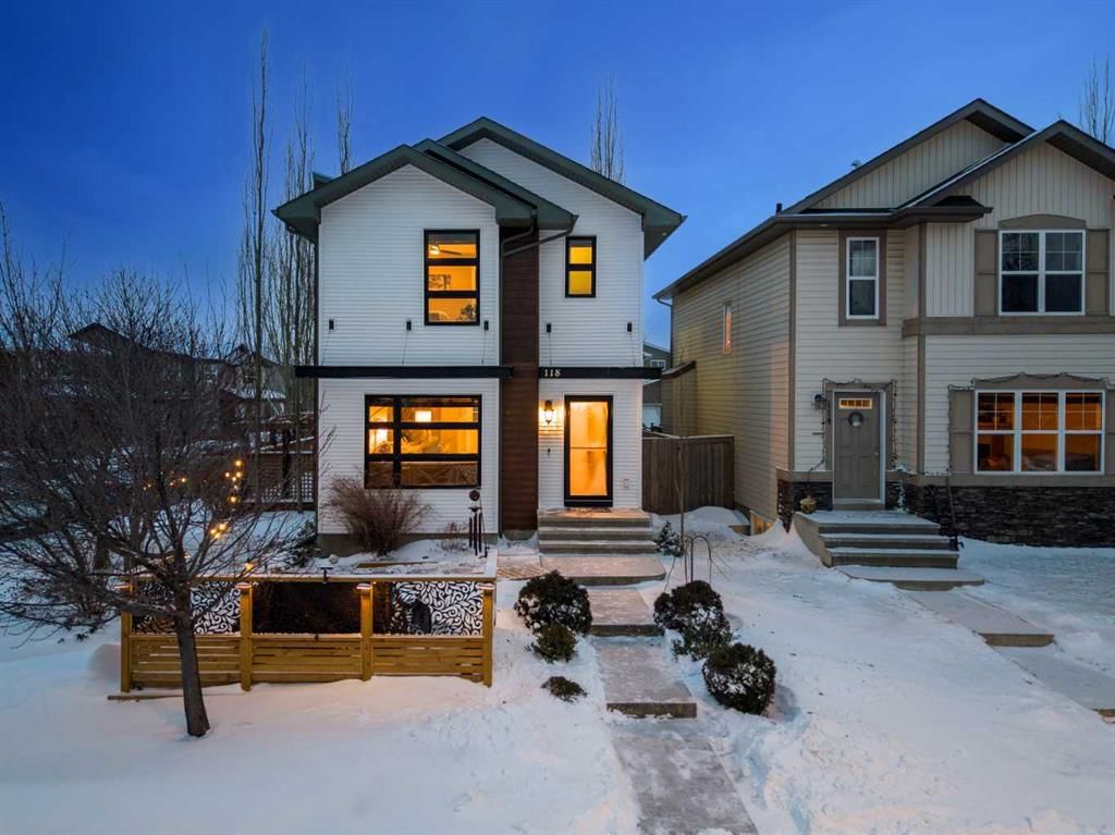 118 Walden Manor SE, Calgary — main listing photo
