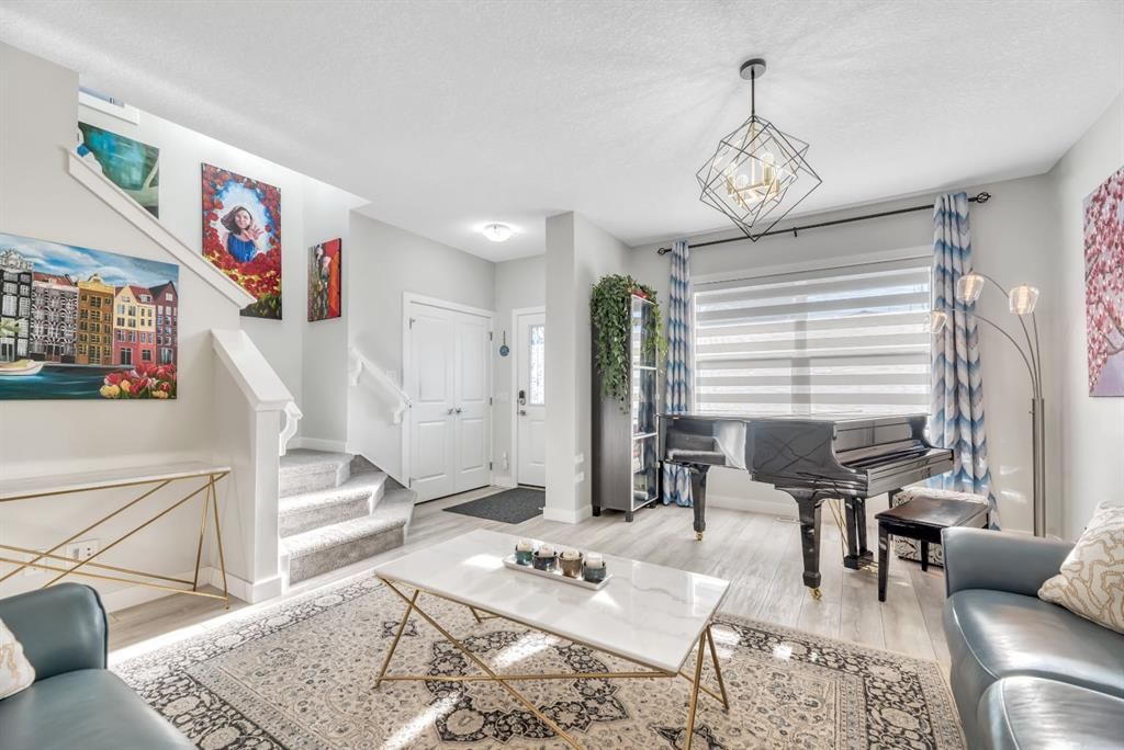 88 Legacy Glen Place SE, Calgary — photo 5 of 44