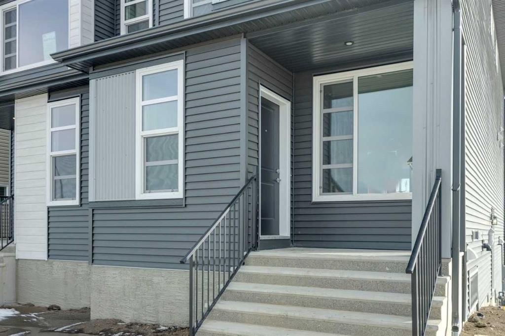 268 Annette Villas NW, Calgary — photo 4 of 33