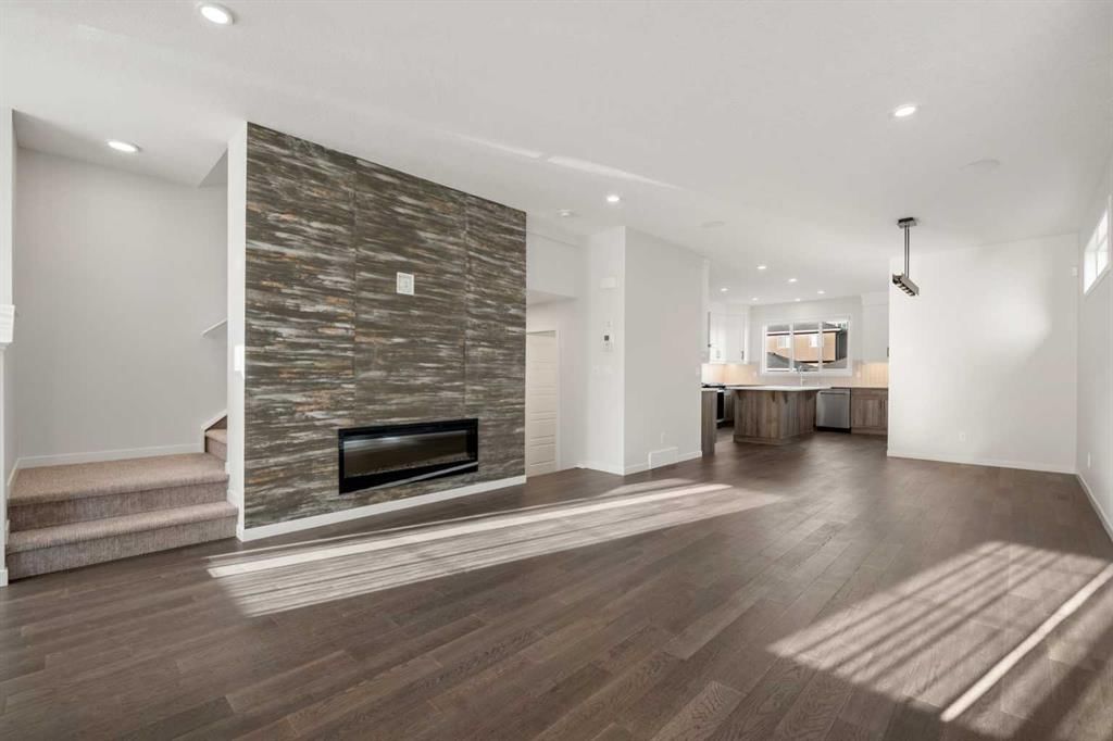 110 Wolf Creek Rise SE, Calgary — photo 4 of 50