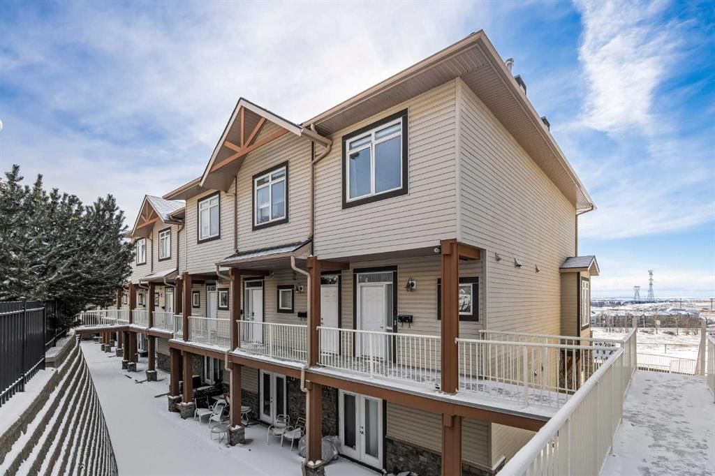 20, 117 Rockyledge View NW, Calgary — main listing photo