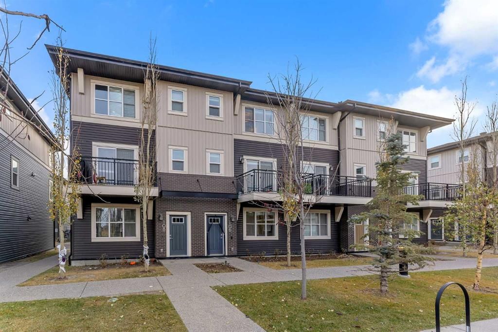 106, 72 Cornerstone Manor, Calgary — photo 3 of 30