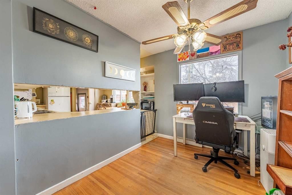 424 Tavender Road NW, Calgary — photo 4 of 18