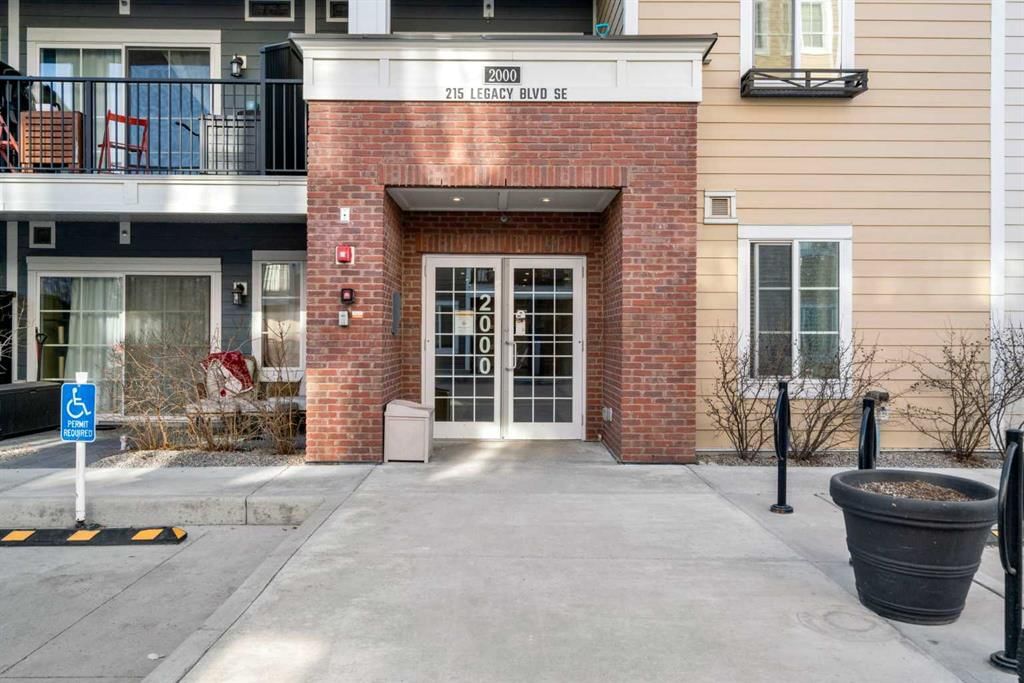 2205, 215 Legacy Boulevard SE, Calgary — photo 4 of 48