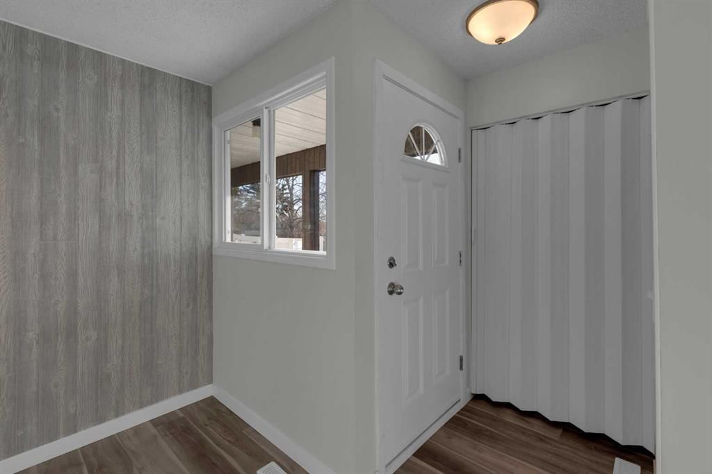 26, 3800 Fonda Way SE, Calgary — photo 4 of 29