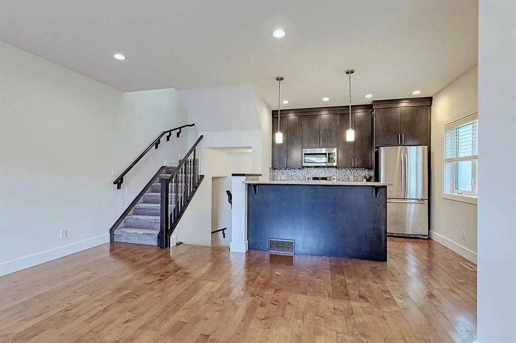2, 306 12 Avenue NE, Calgary — photo 4 of 44