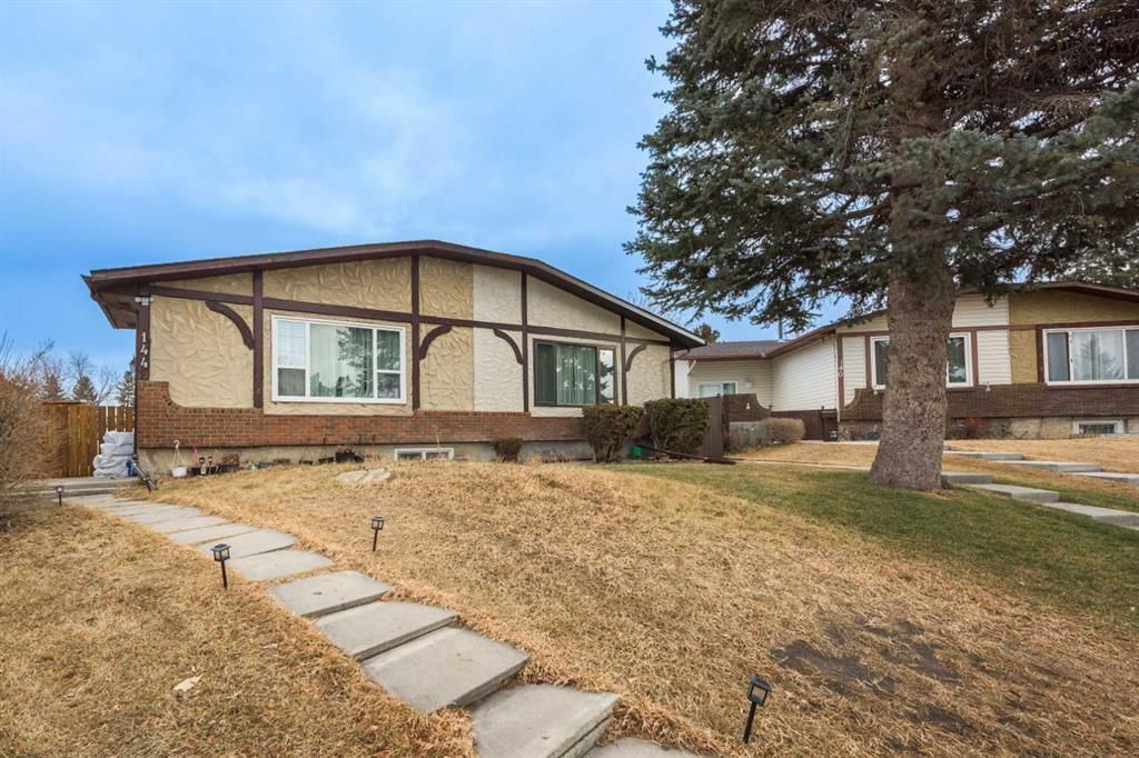 144 Rundleson Place NE, Calgary — photo 3 of 42