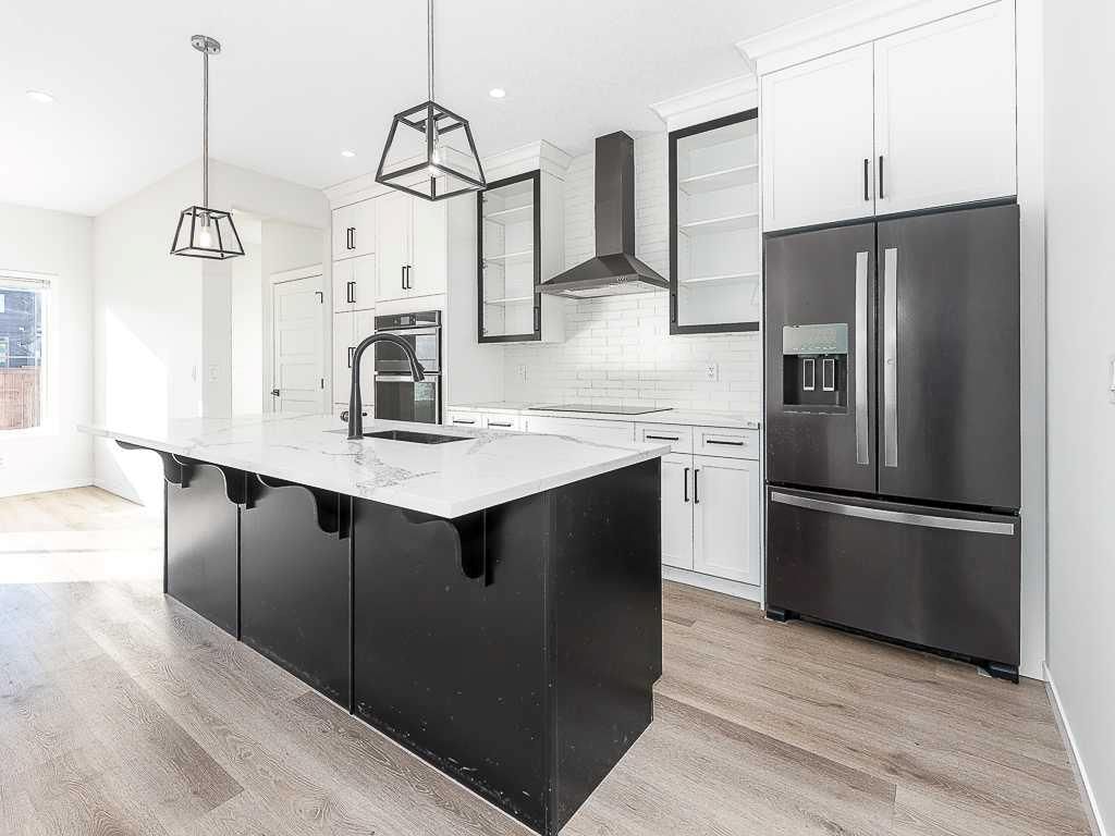 31 Belmont Gardens SW, Calgary — photo 3 of 31