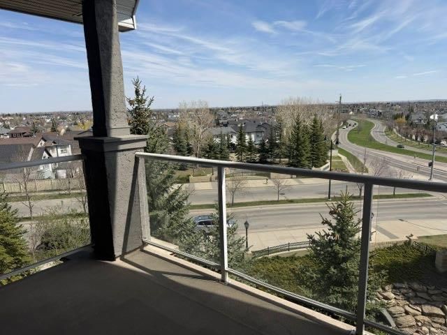 413, 15 Everstone Drive SW, Calgary — photo 5 of 35