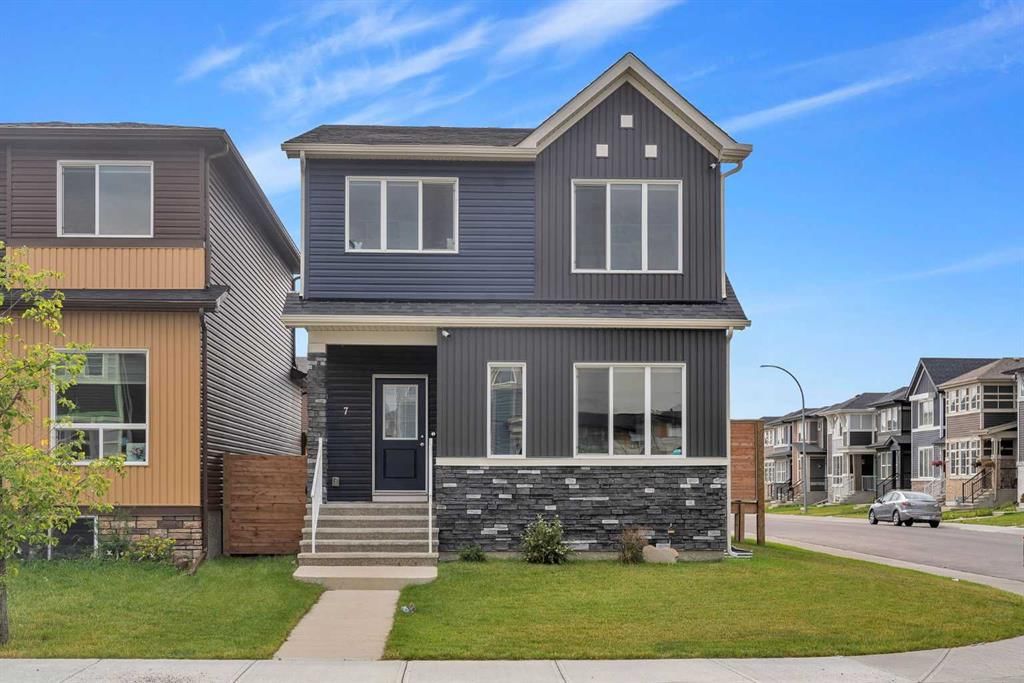 7 Corner Meadows Common NE, Calgary — photo 3 of 42