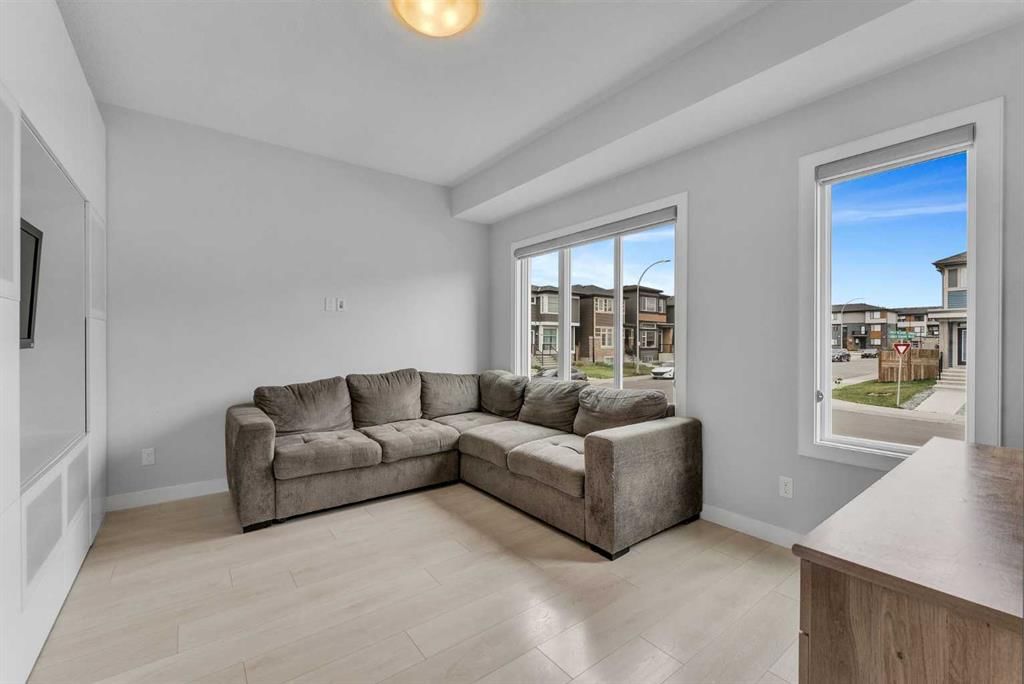 7 Corner Meadows Common NE, Calgary — photo 5 of 42