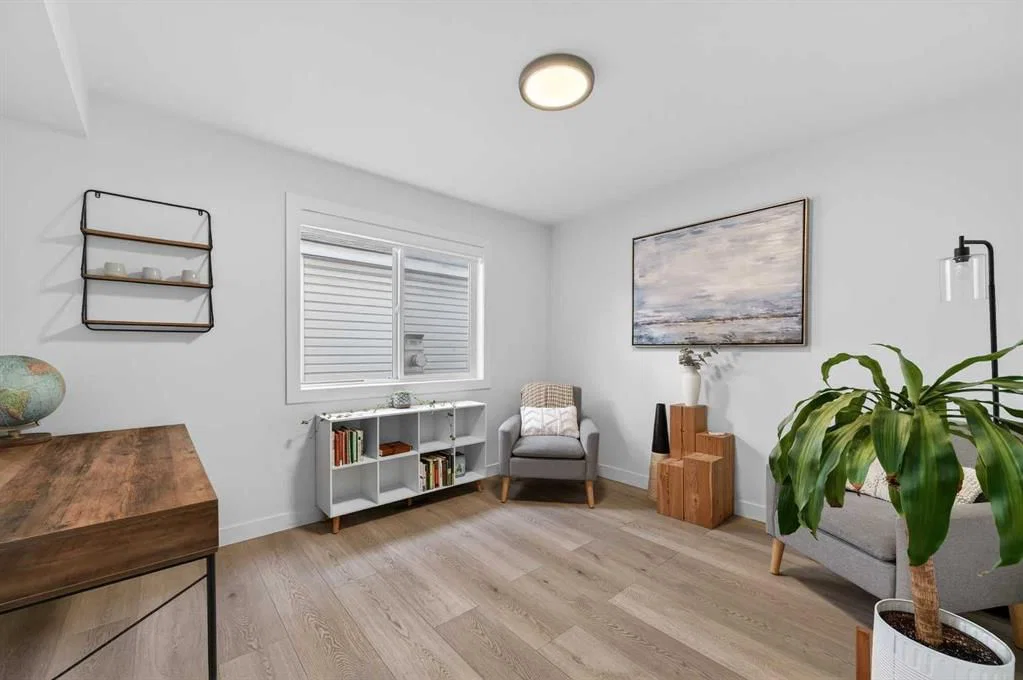 1764 Douglas Glen Grove SE, Calgary — photo 4 of 42