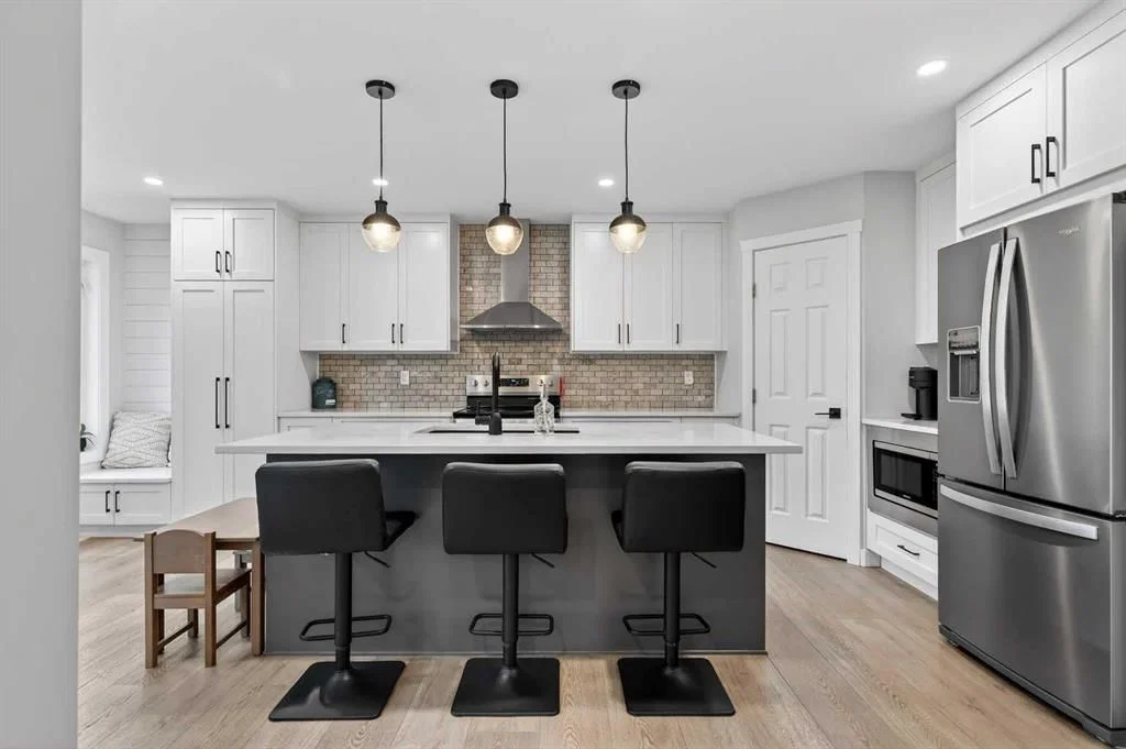 1764 Douglas Glen Grove SE, Calgary — photo 5 of 42