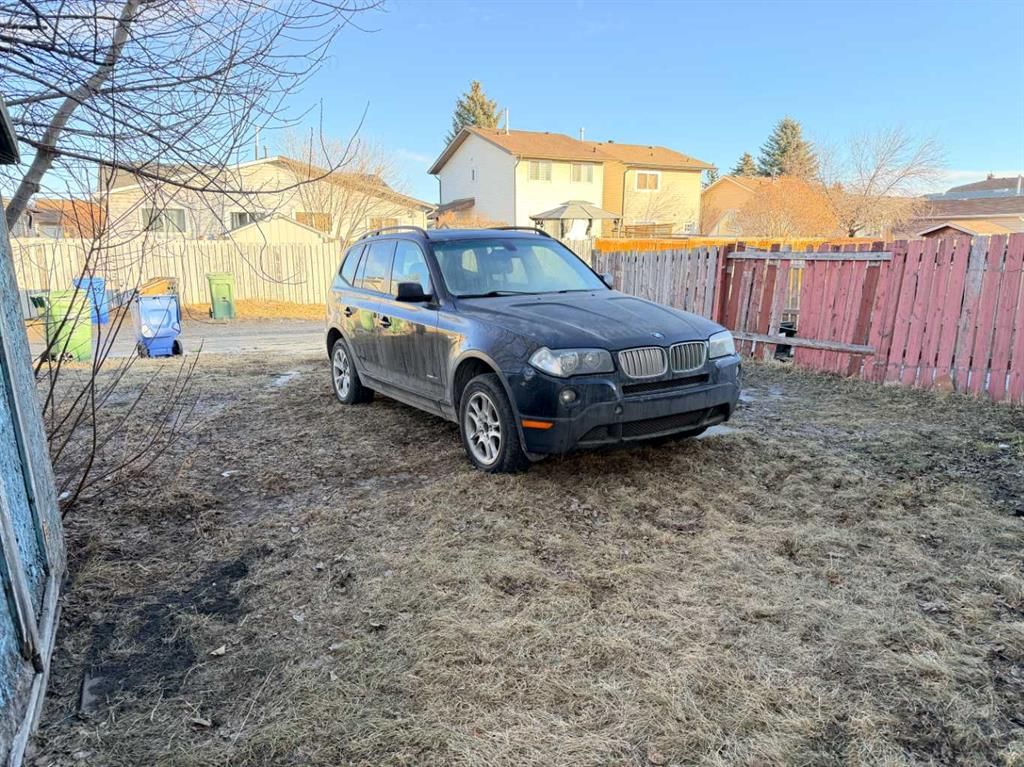 3802 44 Avenue NE, Calgary — photo 5 of 20