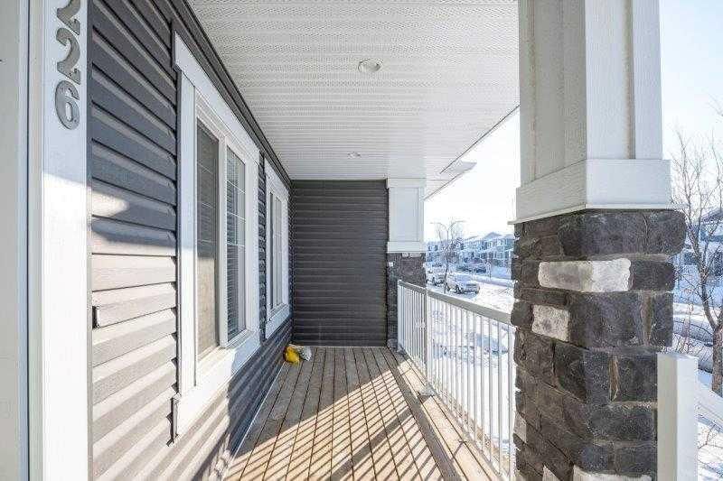 226 Redstone Drive NE, Calgary — photo 4 of 40