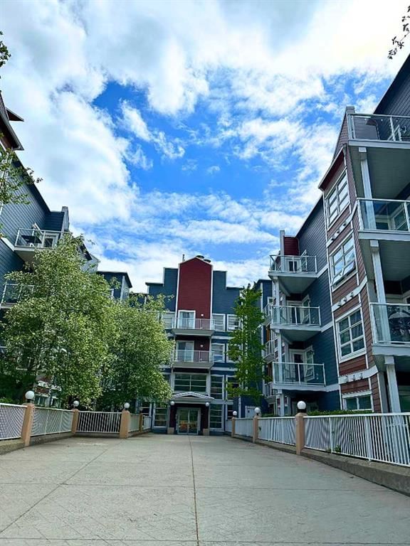 225, 333 Riverfront Avenue SE, Calgary — photo 3 of 33