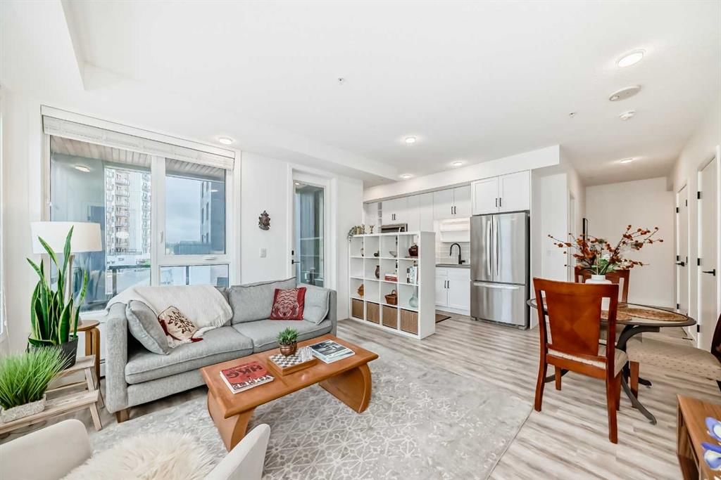 227, 4138 University Avenue NW, Calgary — main listing photo