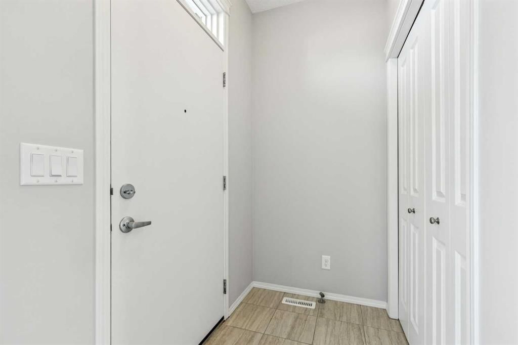 95 Cornerstone Avenue NE, Calgary — photo 4 of 40