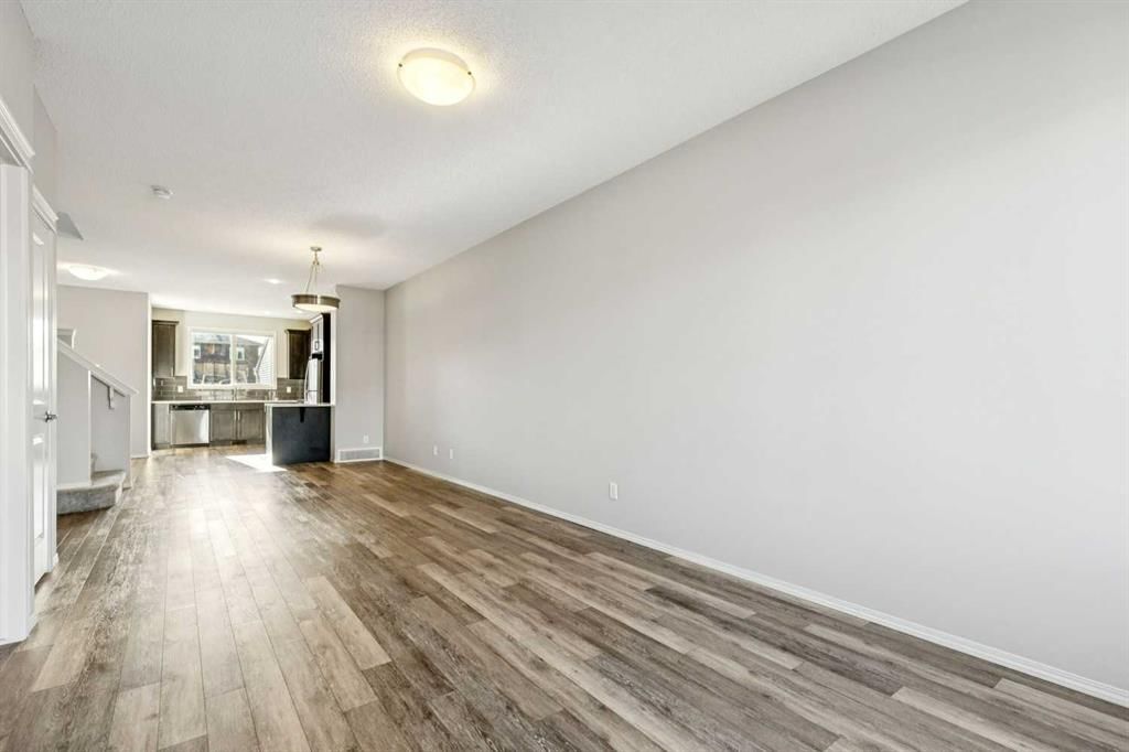 95 Cornerstone Avenue NE, Calgary — photo 5 of 40