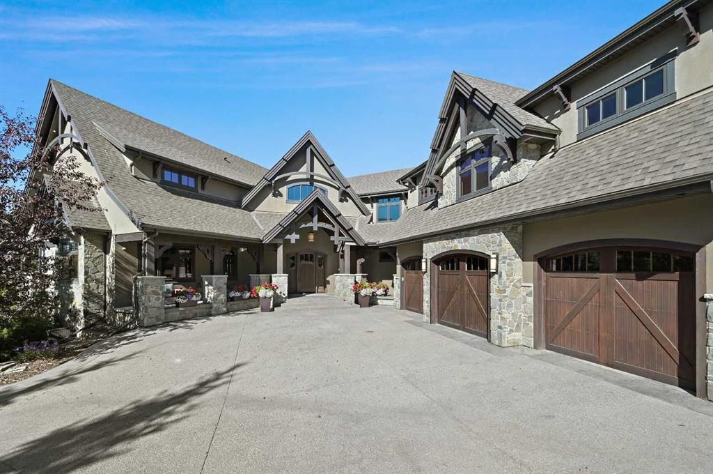 31 Spring Valley Heights SW, Calgary — photo 2 of 50