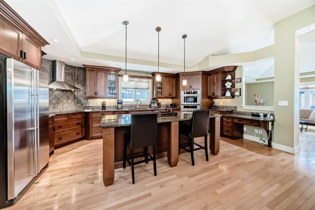 36 Dalrymple Green NW, Calgary — photo 4 of 50