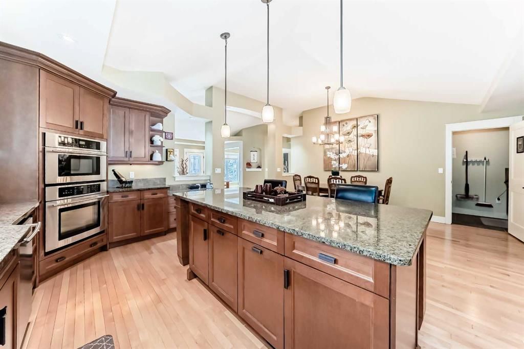 36 Dalrymple Green NW, Calgary — photo 5 of 50