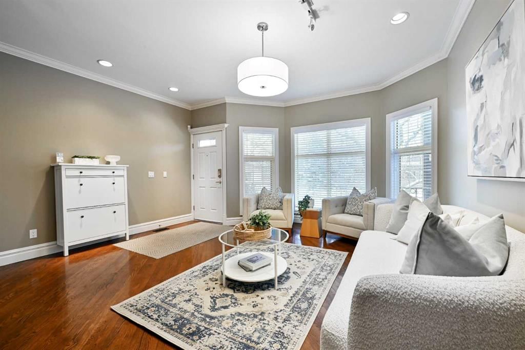 3821 1A Street SW, Calgary — photo 5 of 40