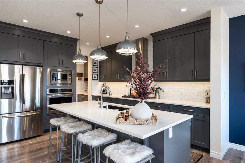 23 Cranbrook Green SE, Calgary — photo 5 of 50