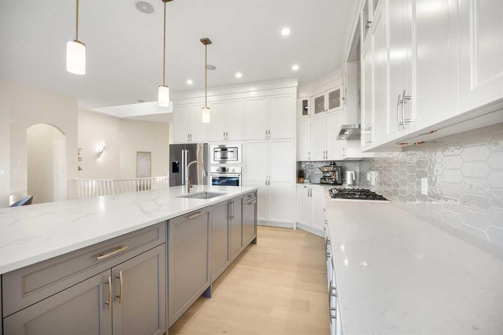 271 Hamptons Terrace NW, Calgary — photo 5 of 43