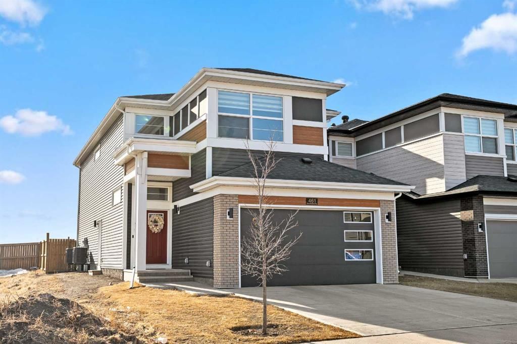 461 Corner Meadows Way NE, Calgary — photo 4 of 43