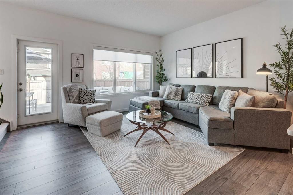 236 Auburn Glen Close SE, Calgary — photo 3 of 34