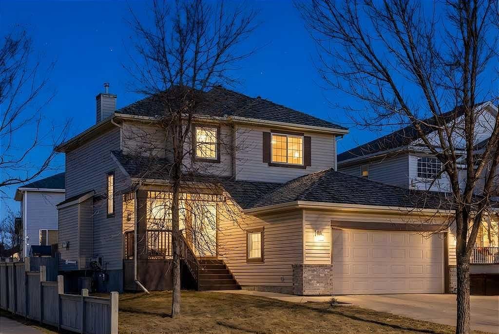 139 Douglas Glen Crescent SE, Calgary — photo 2 of 31