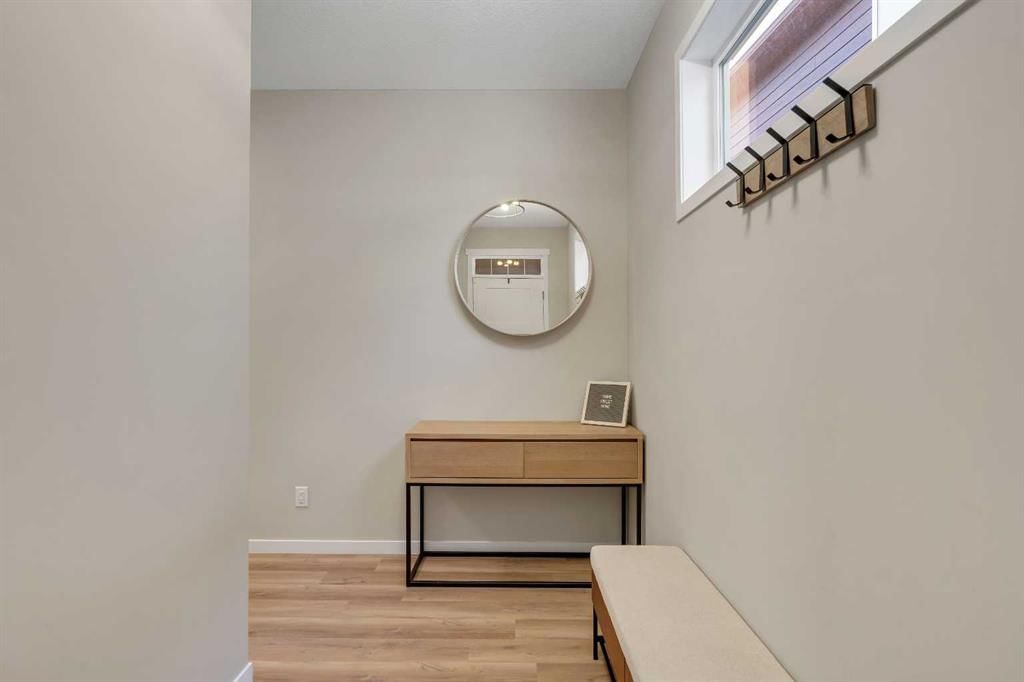 160 Magnolia Terrace SE, Calgary — photo 2 of 48