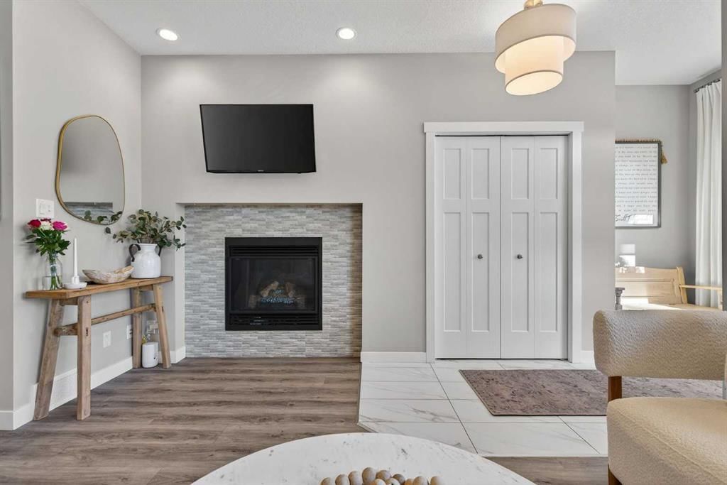 29 Howse Street NE, Calgary — photo 3 of 49