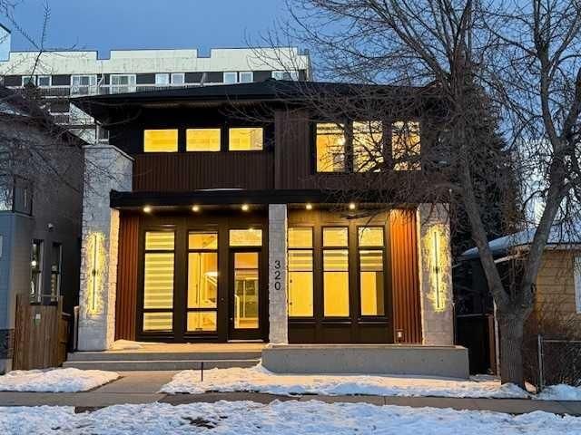 320 15 Street NW, Calgary — photo 3 of 50