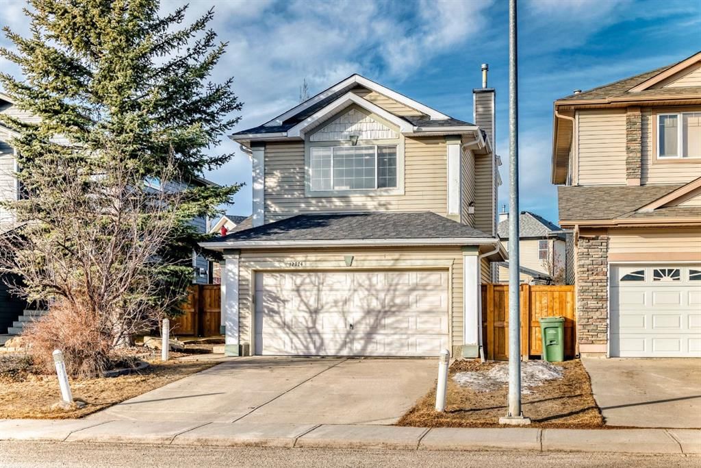 12774 Coventry Hills Way NE, Calgary — photo 2 of 45