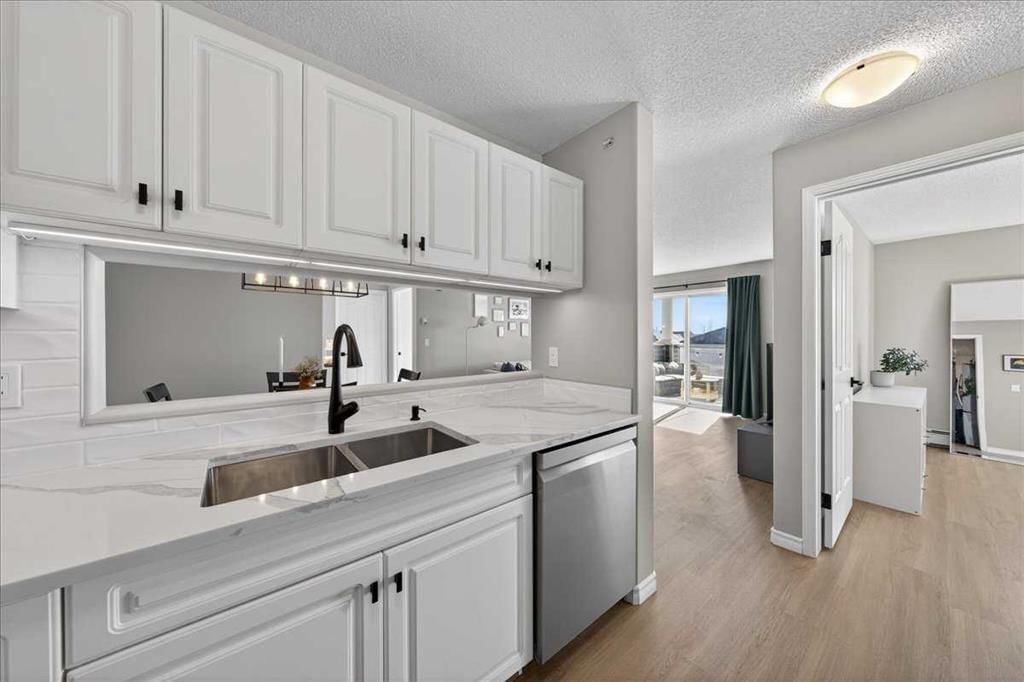 3305, 3000 Tuscarora Manor NW, Calgary — photo 4 of 34