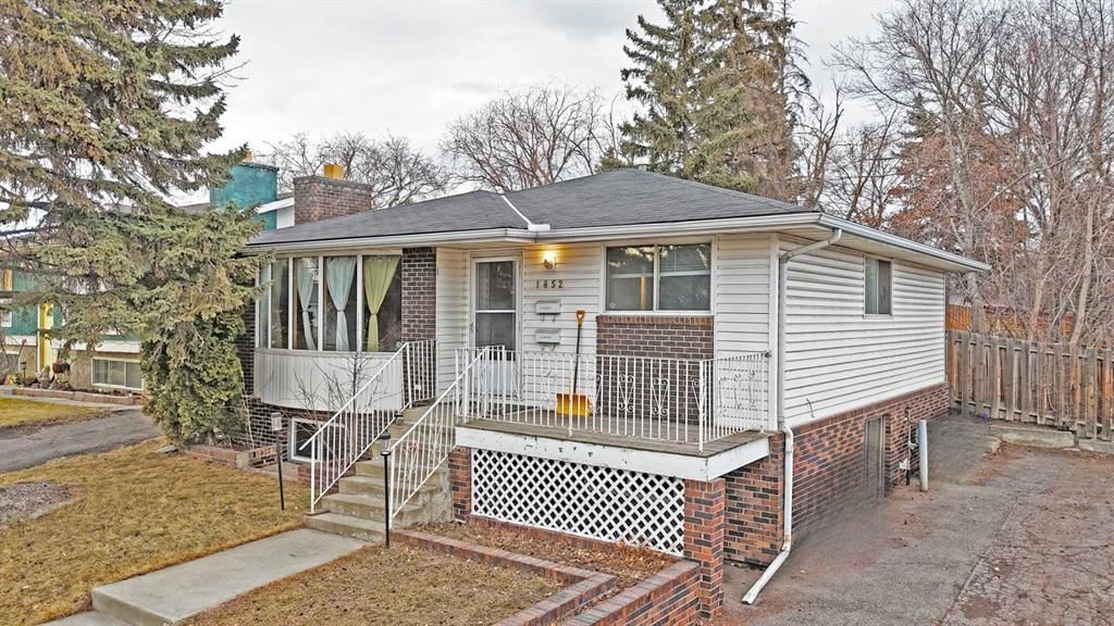 1852 Lynnover Road SE, Calgary — main listing photo