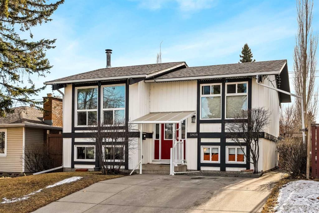 5919 Temple Drive NE, Calgary — photo 2 of 49
